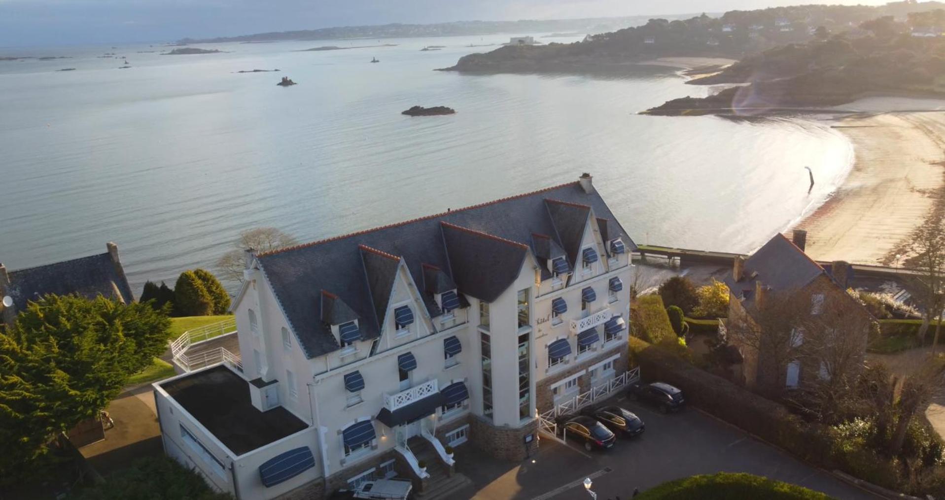 Logis Hotel De Carantec Exteriér fotografie